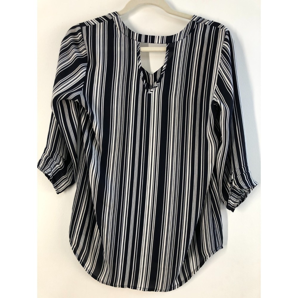 DR2 Black And White 3/4 Sleeve Striped Blouse w/Back Cut Out XS